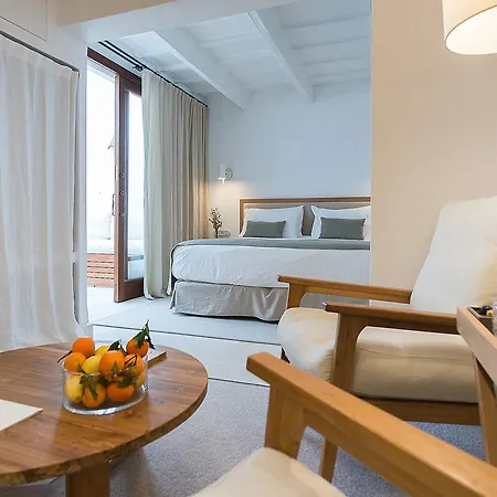 S'hotelet D'es Born - & Hotel 5*